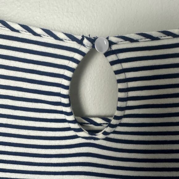 Vineyard Vines Stripe Flutter Sleeve Flounce Dress Navy Blue White Nautical XS. - Picture 4 of 9